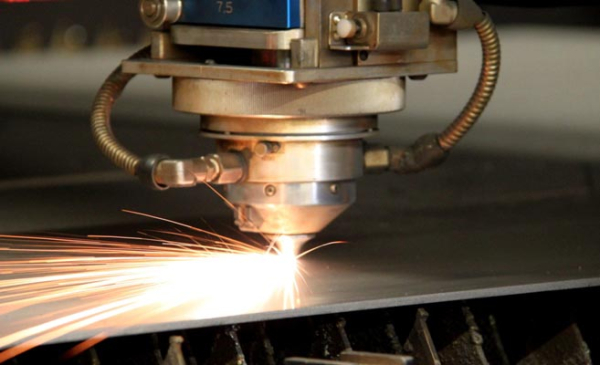 Розкрій спеціальних металів та сплавів